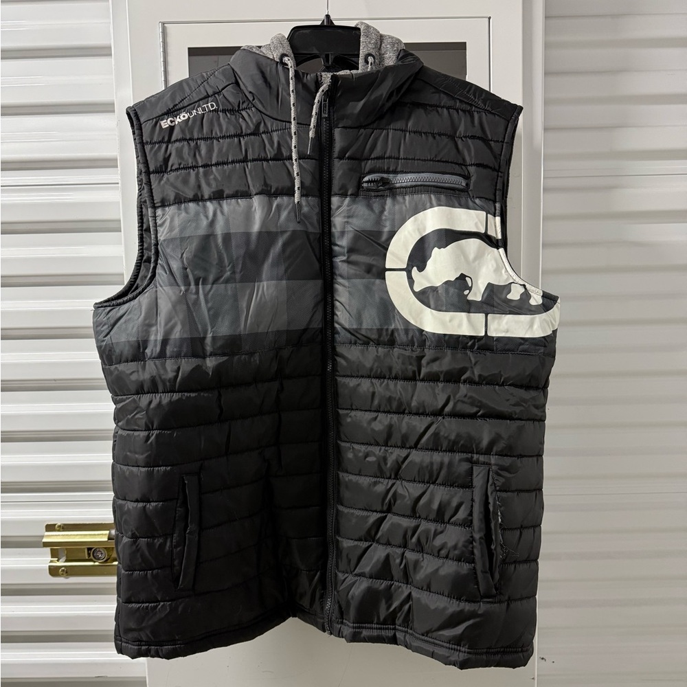 Ecko Unlimited Gray and Black Puffer Vest